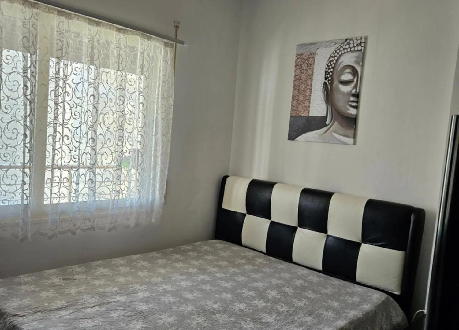 Troy'S Apartment Golem  0*, Golem (Tirana) Albania